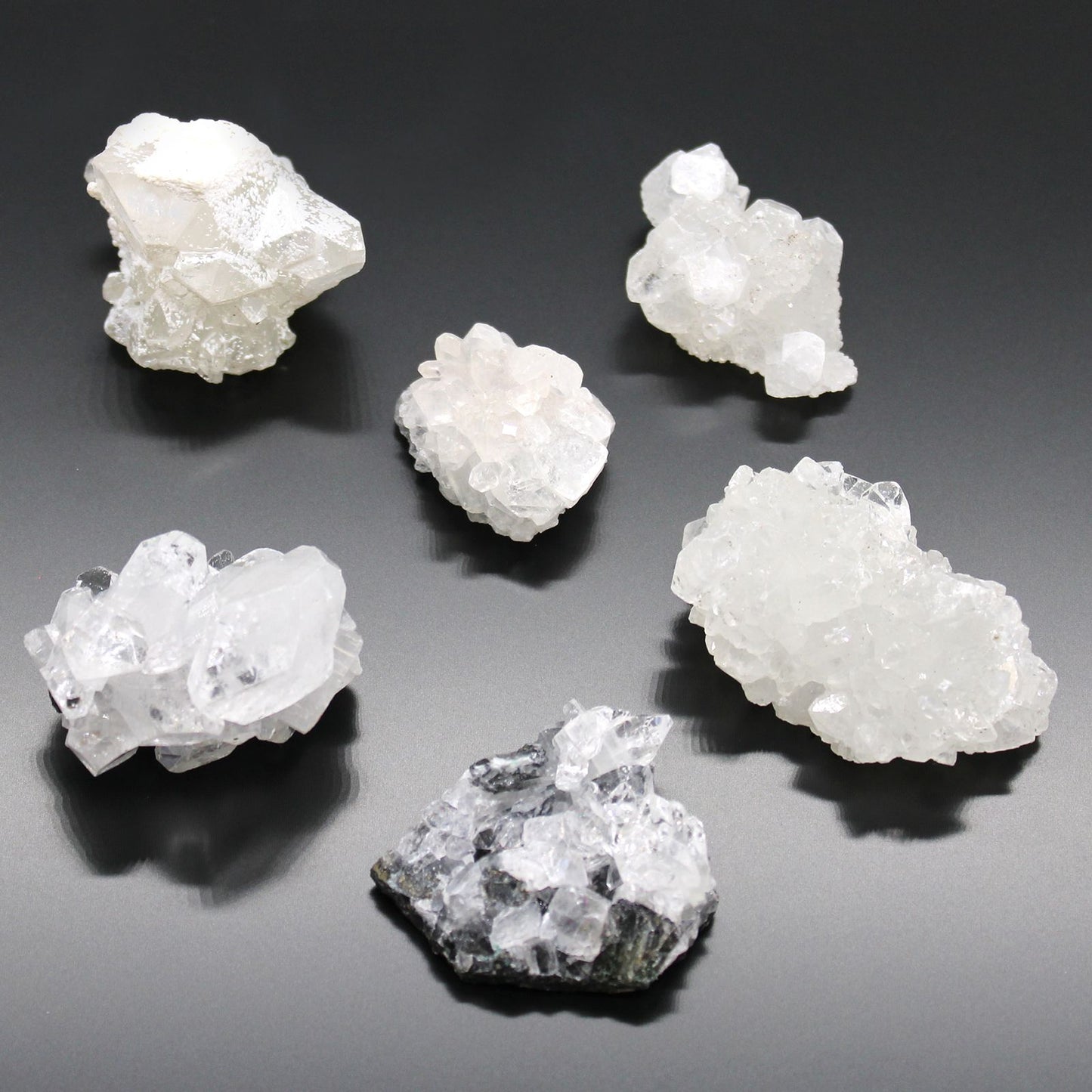 White Apophyllite Clusters 20-30mm – product image 5