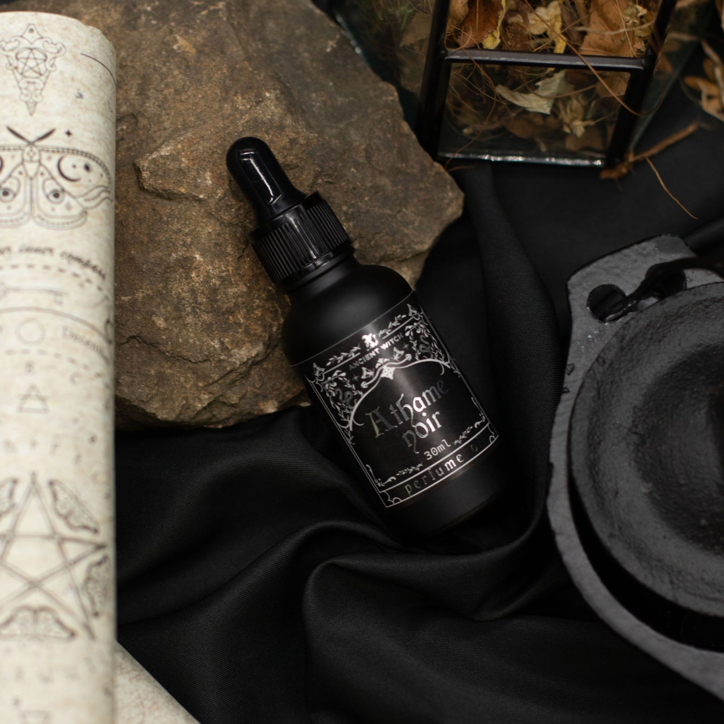 Ancient Witch Perfume Oil - Atheme Noir – packaging