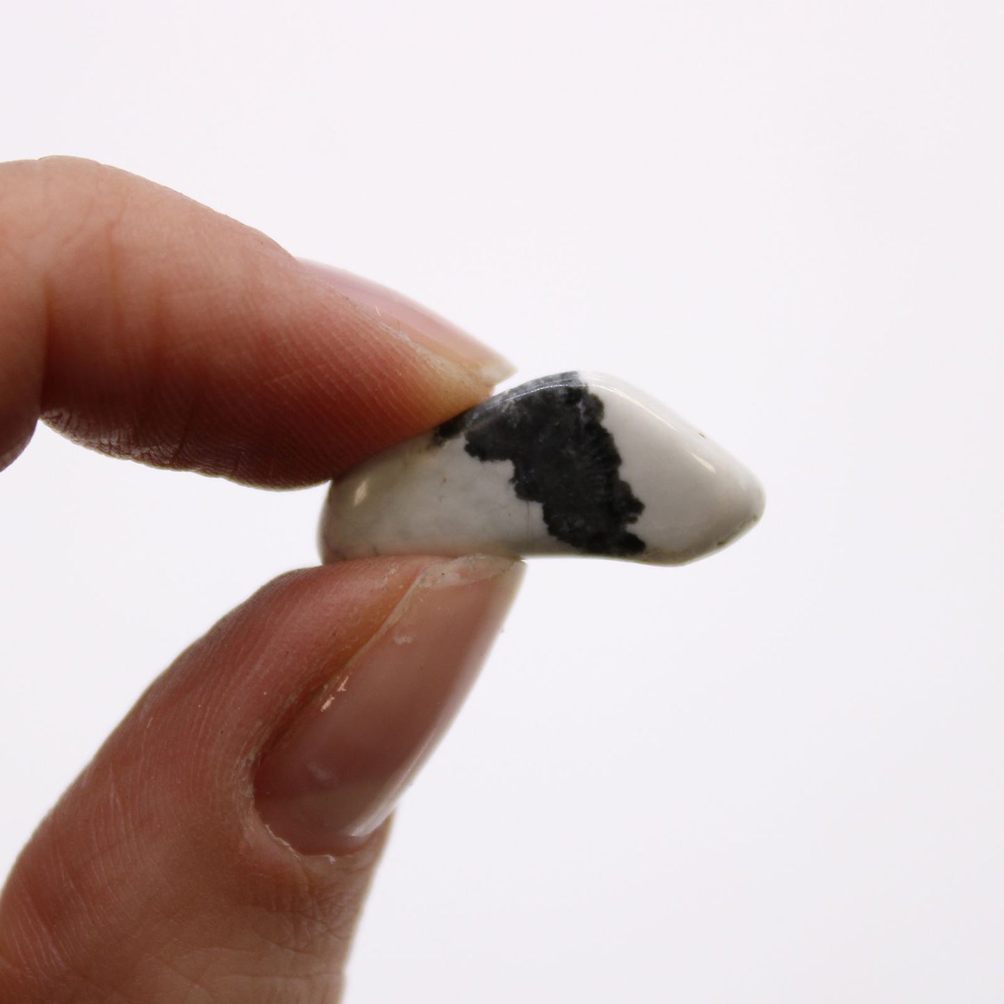 Small African Tumble Stones - White Howlite - Magnesite – detail view