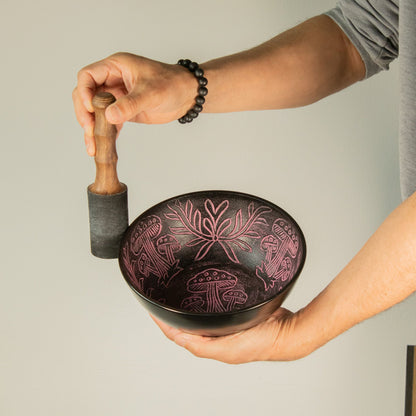 Aluminum Singing Bowl - Magic Mushroom - Pink (20cm) – product image 6