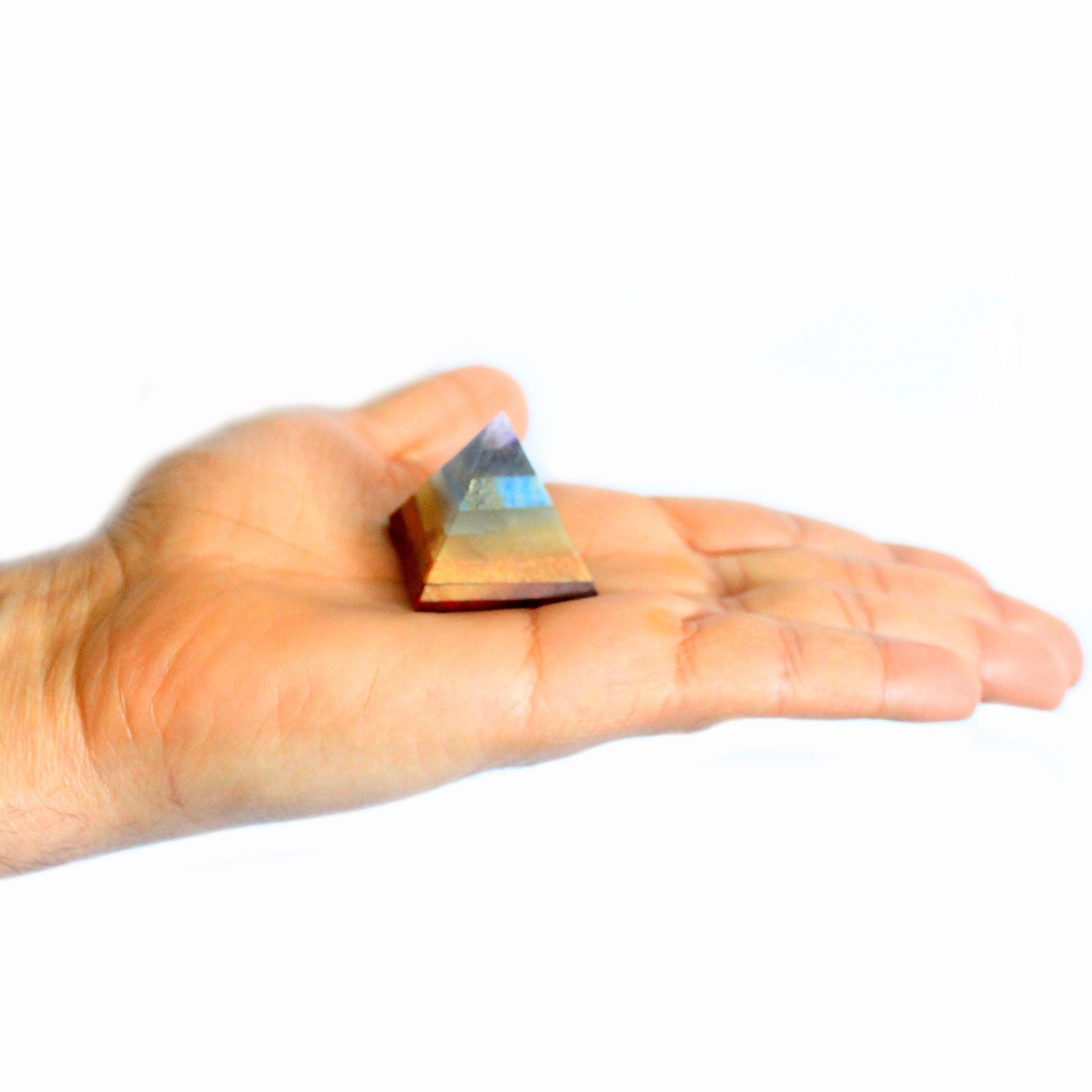 Chakra Pyramid 30-35mm – lifestyle shot