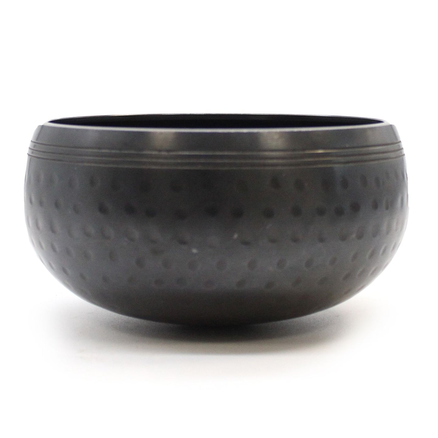 Small Black Beaten Bowl - 14cm | Auro & Co