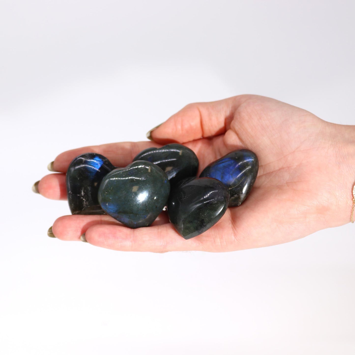 Madagascar Labradorite Hearts Stone (approx 25gm 40mm) – lifestyle shot