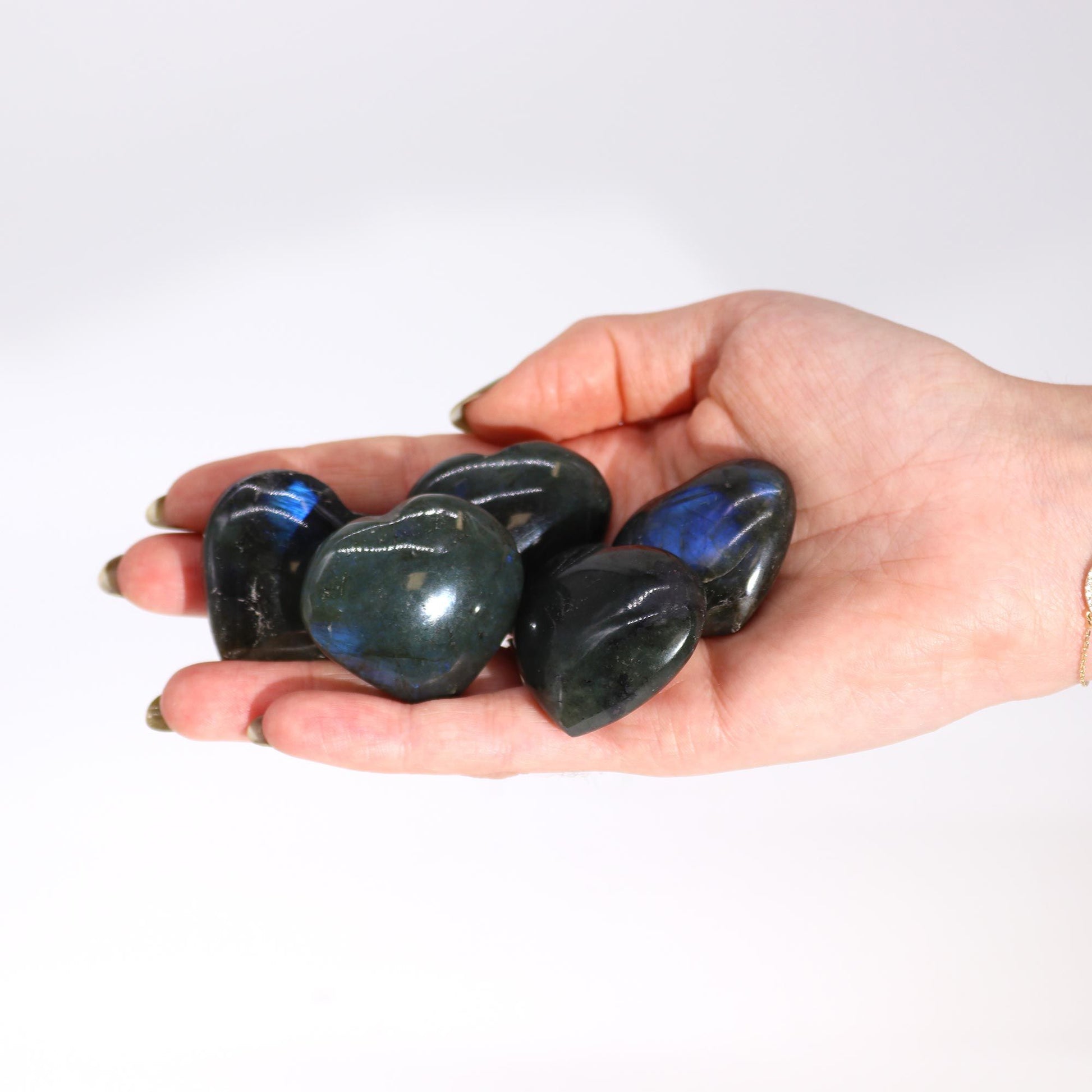 Madagascar Labradorite Hearts Stone (approx 25gm 40mm) – lifestyle shot