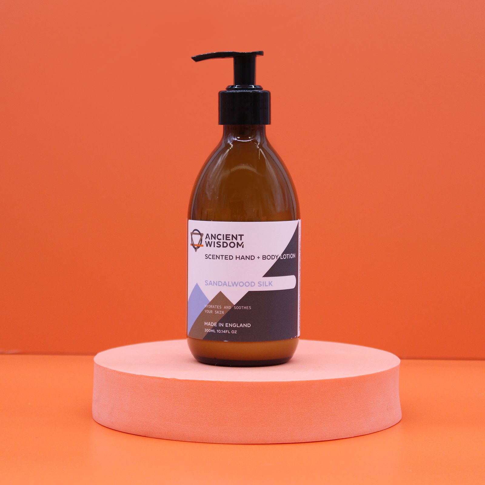 Sandalwood Silk Lotion 300ml – detail view