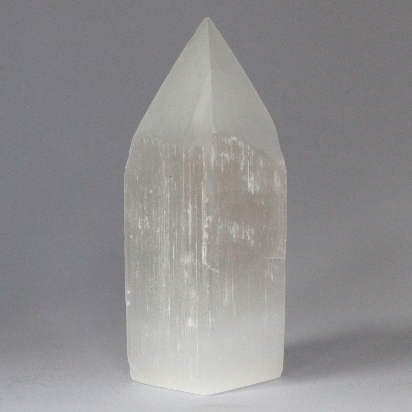 Selenite Pencil Point Tower - 15 cm | Auro & Co
