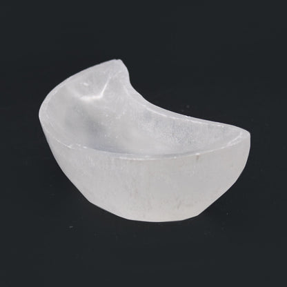 Selenite Moon Bowl - 10cm – lifestyle shot