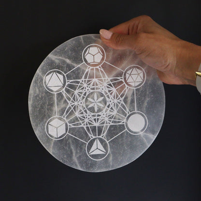 Large Charging Plate 18cm - Sacred Geometry – lifestyle shot
