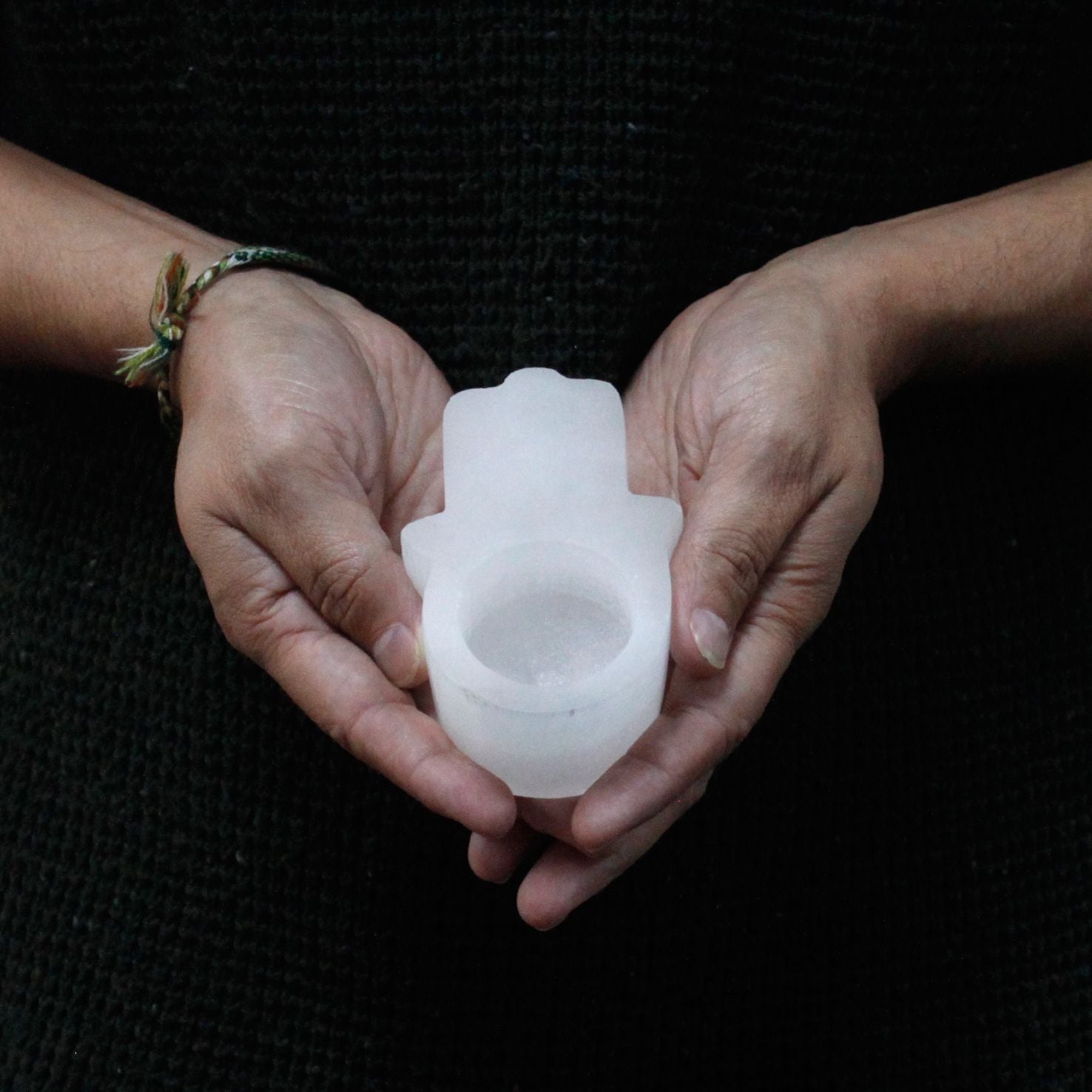 Selenite Hamsa Candle Holder  – packaging