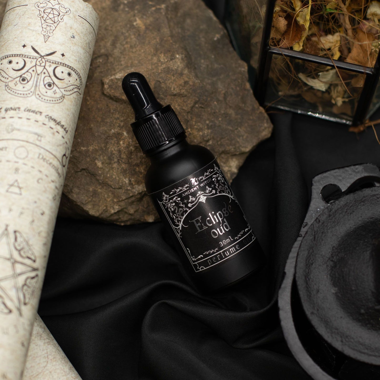 Ancient Witch Perfume Oil - Eclipse Oud – product image 8