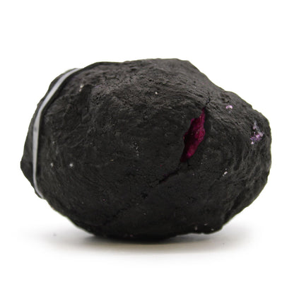 Coloured Calsite Geodes - Black Rock - Dark Red / Pink – detail view
