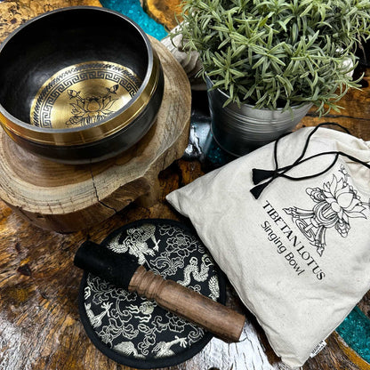 Hand Beaten & Engraved Singing Bowl Gift Set - 14cm - Lotus Flower – detail view