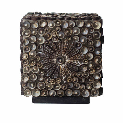 Ebony Pearl Twist Lamp – Square Seashell Glow (15cm) | Auro & Co