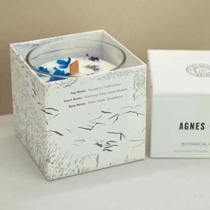 Agnes + Cat Botanical Soy Wax Candle - Moorland – detail view
