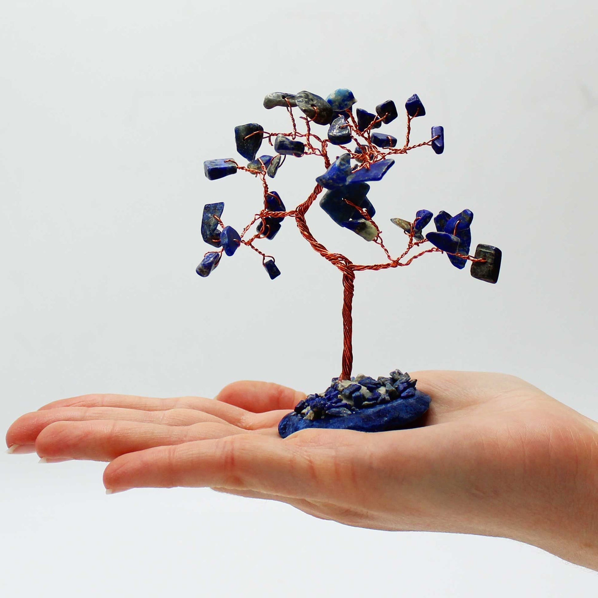 Gemstone Tree - Sodalite on Blue Agate Base (35 stones) – packaging