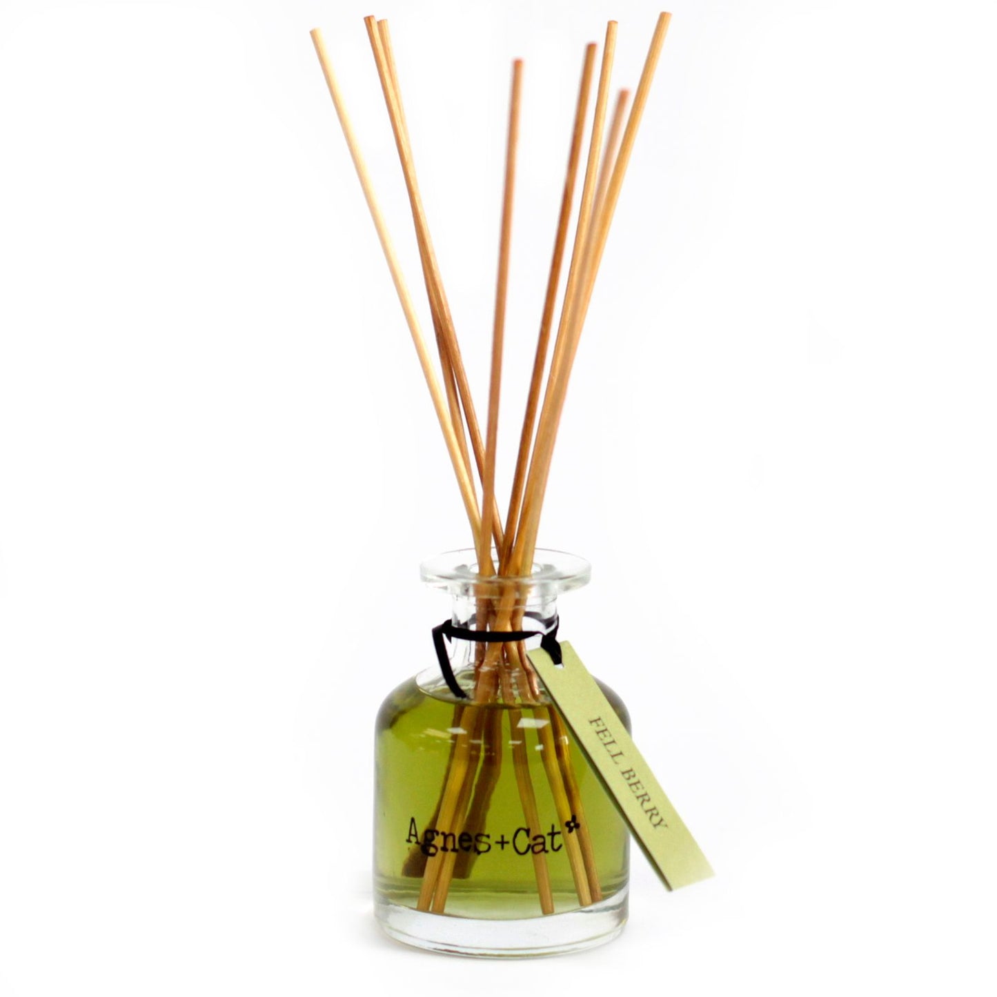 140ml Reed Diffuser - Fell Berry – detail view