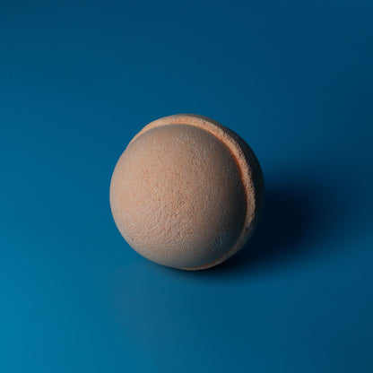 Set of 3 Tangerine & Grapefruit Bath Bombs – lifestyle shot