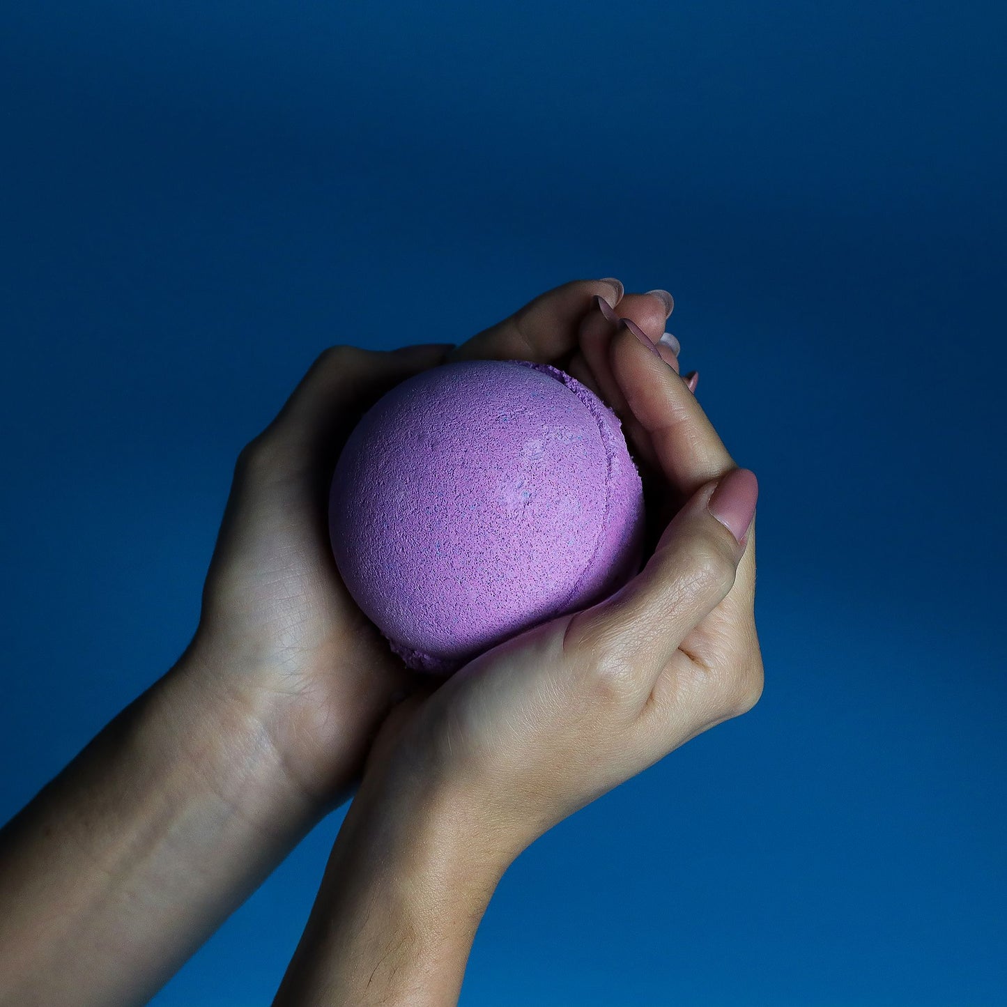 Set of 3 Blackberry Bath Bombs – detail view
