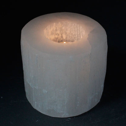 Selenite Cylinder Candle Holder - 8 cm – lifestyle shot