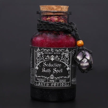 Ancient Witch Bath Spell Potion & Amethyst Crystal Amulet - Seduction – detail view