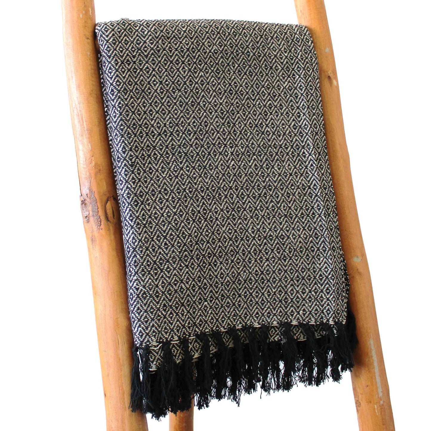Midnight Weave Boho Throw – Charcoal Diamond Pattern