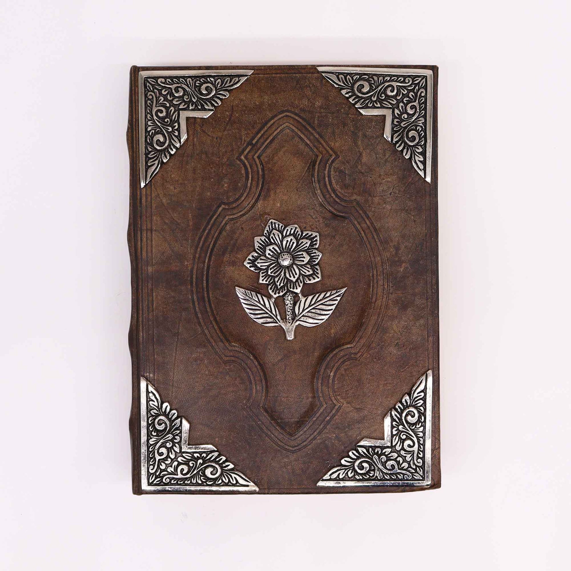 Heafty Red Tan Book - Zinc Rose Decor - 200 Deckle Edges Pages - 26x18cm – detail view