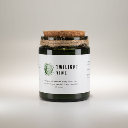 Greenman Woodwick Soy Candle - Twilight Vine – detail view