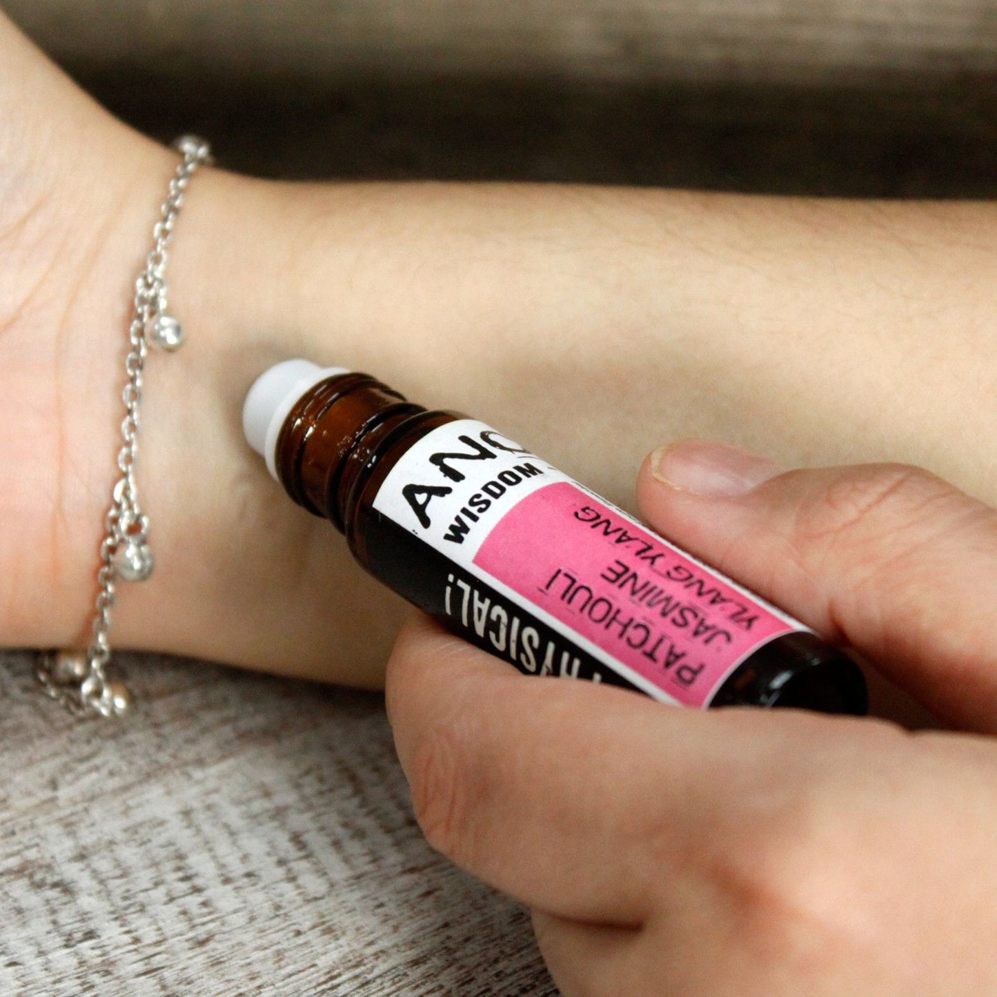 10ml Roll On Essential Oil Blend - Cheer Up! – product image 8