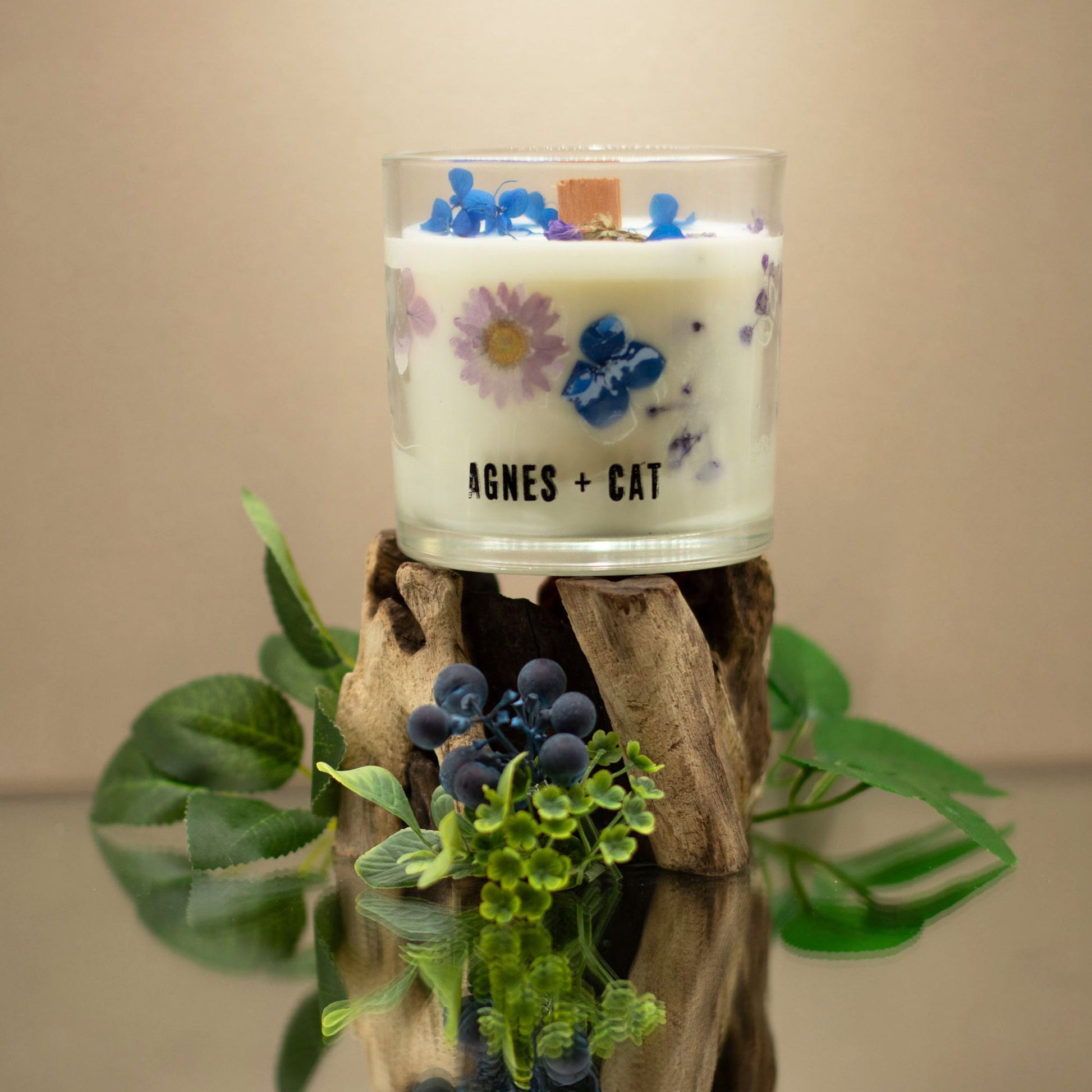 Agnes + Cat Botanical Soy Wax Candle - Moorland – packaging