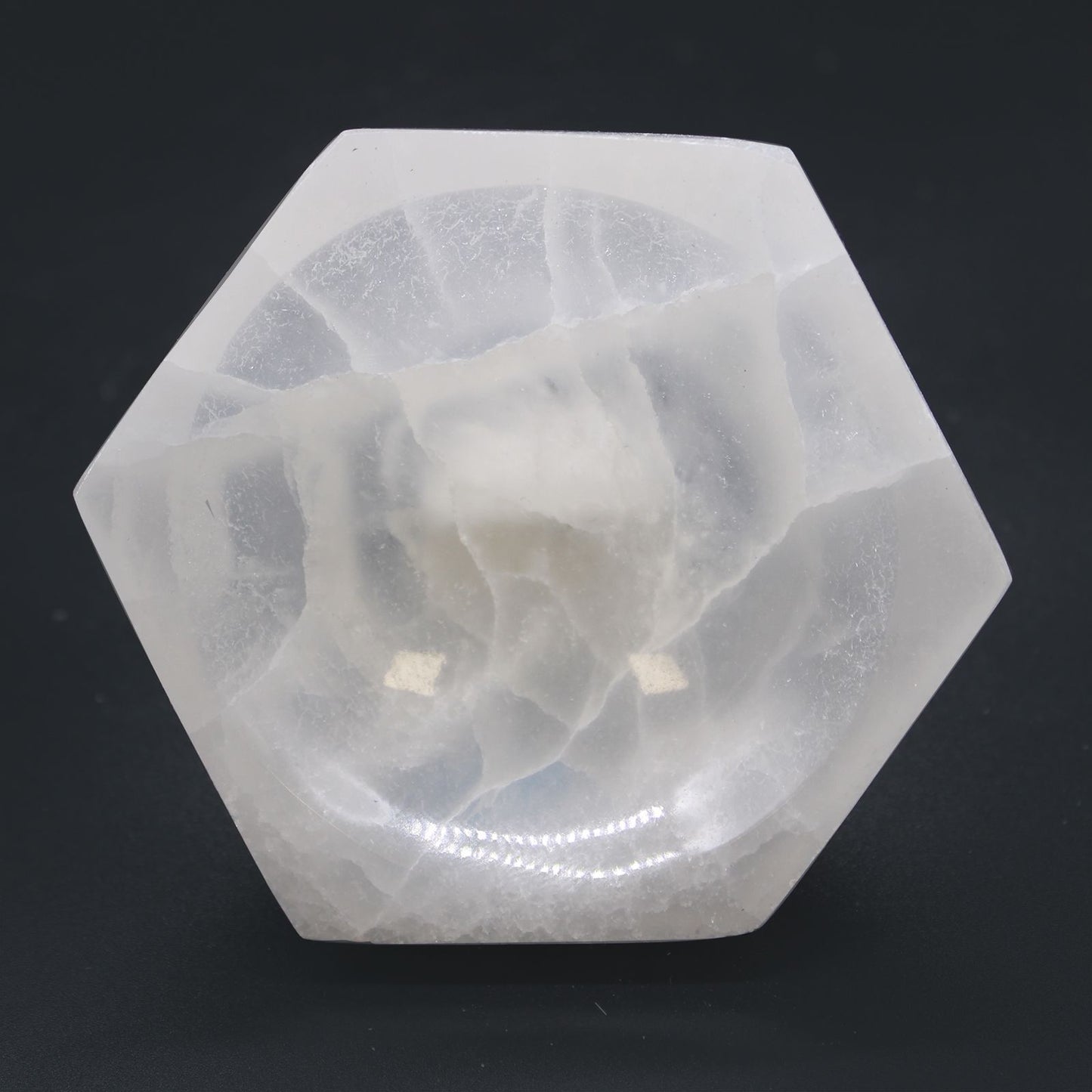 Selenite Hex Bowl - 10cm – detail view