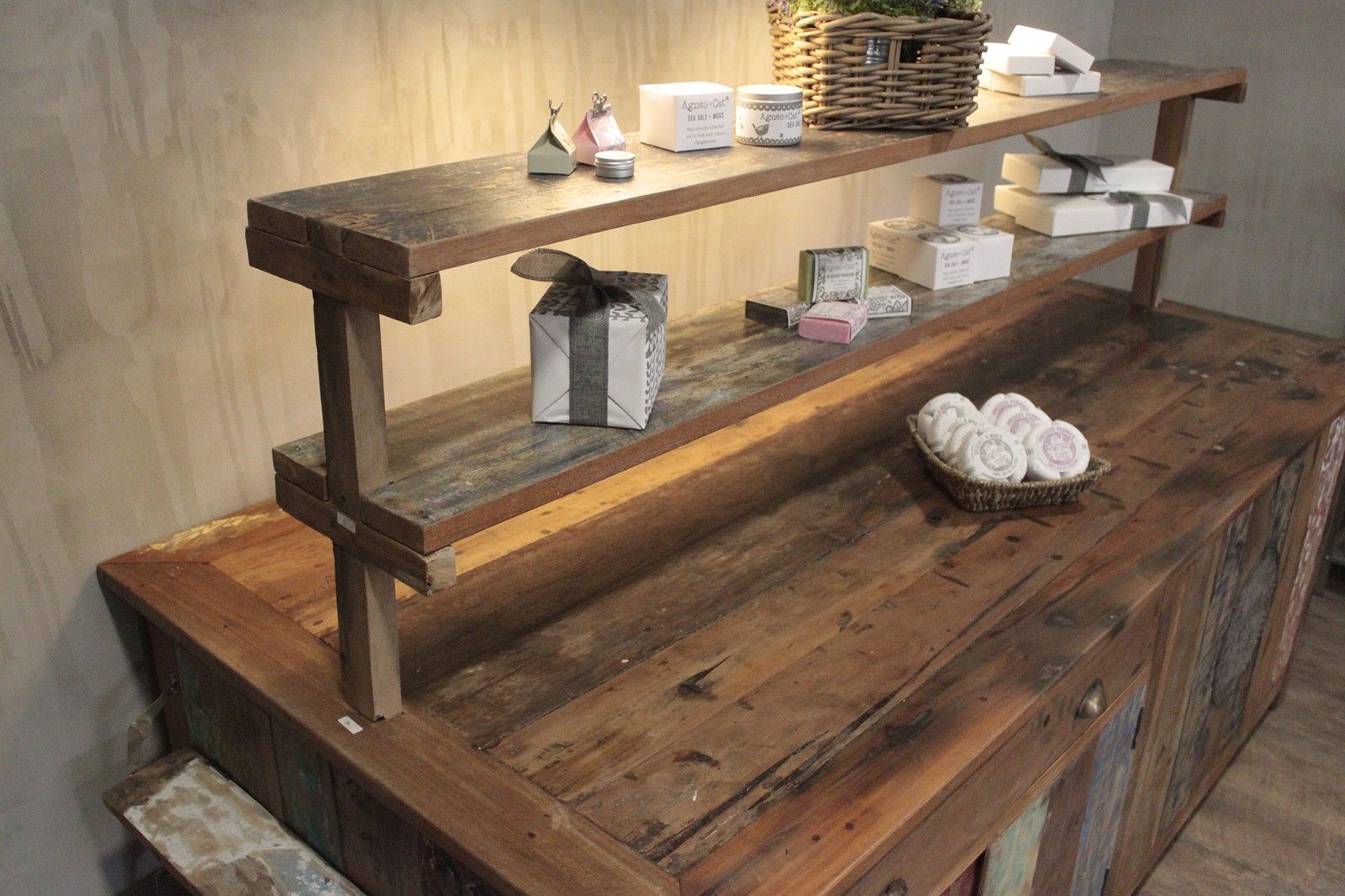 A&C Large Centre Display Table 207x97x80cm – product image 5
