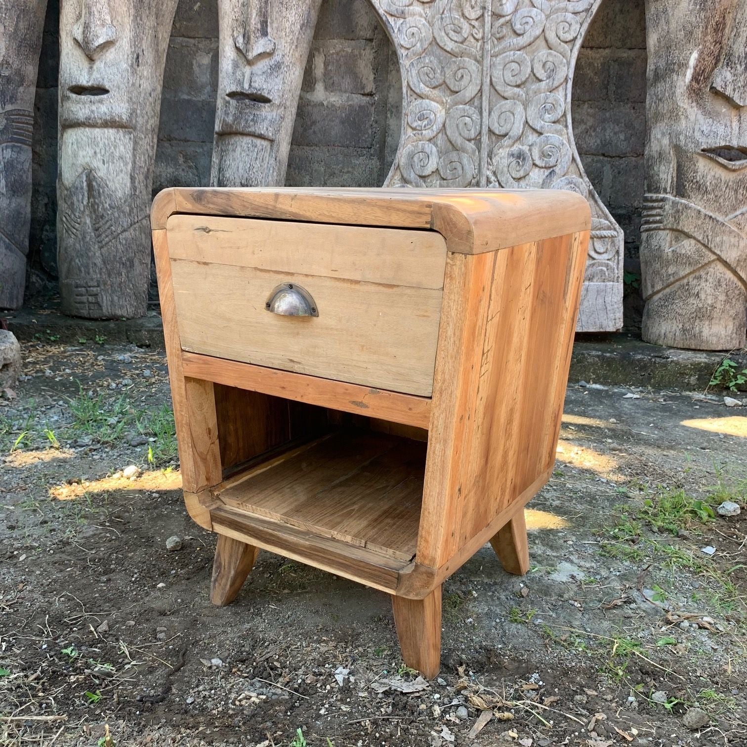 Bedside Table - Round One Draw - Recycled Wood – detail view