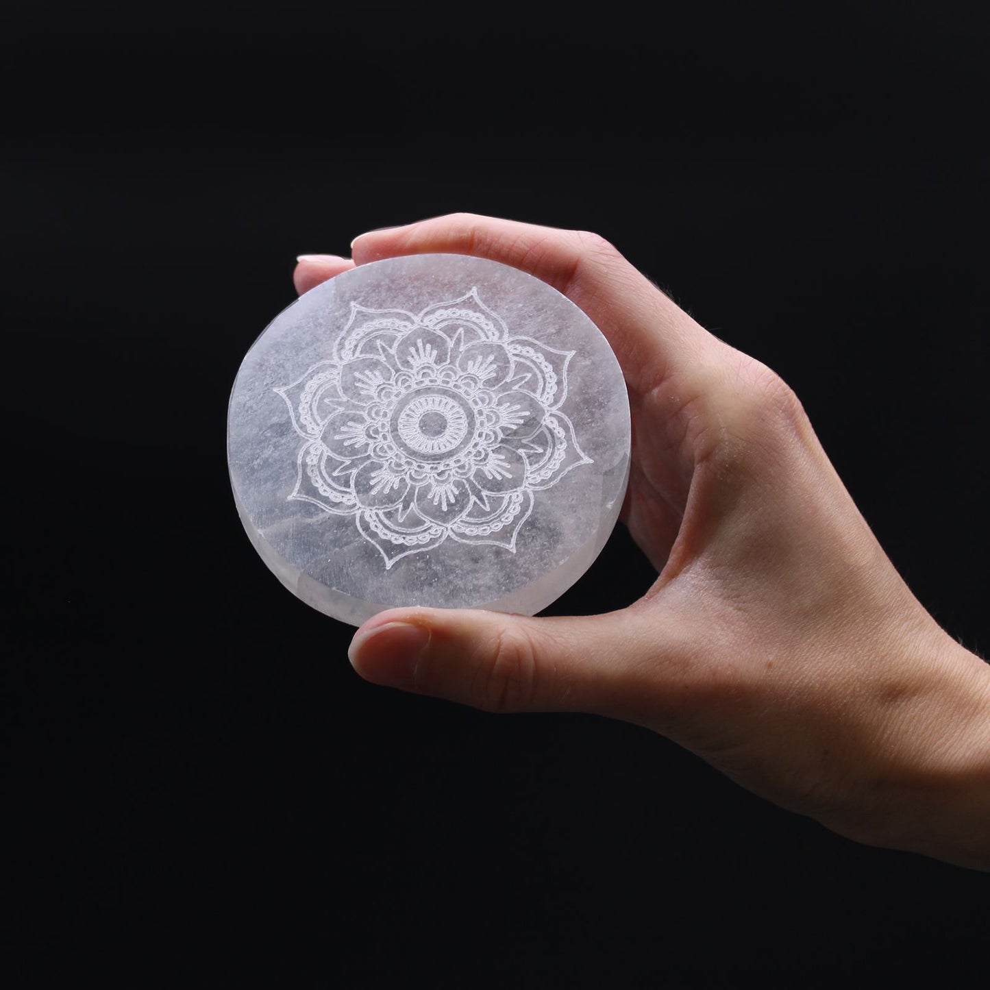 Small Charging Plate 8cm - Mandala Design – detail view