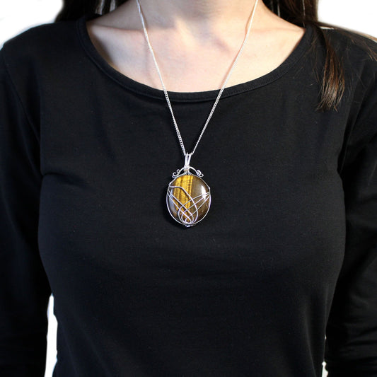 Swirl Wrapped Gemstone Necklace - Tiger Eye – detail view
