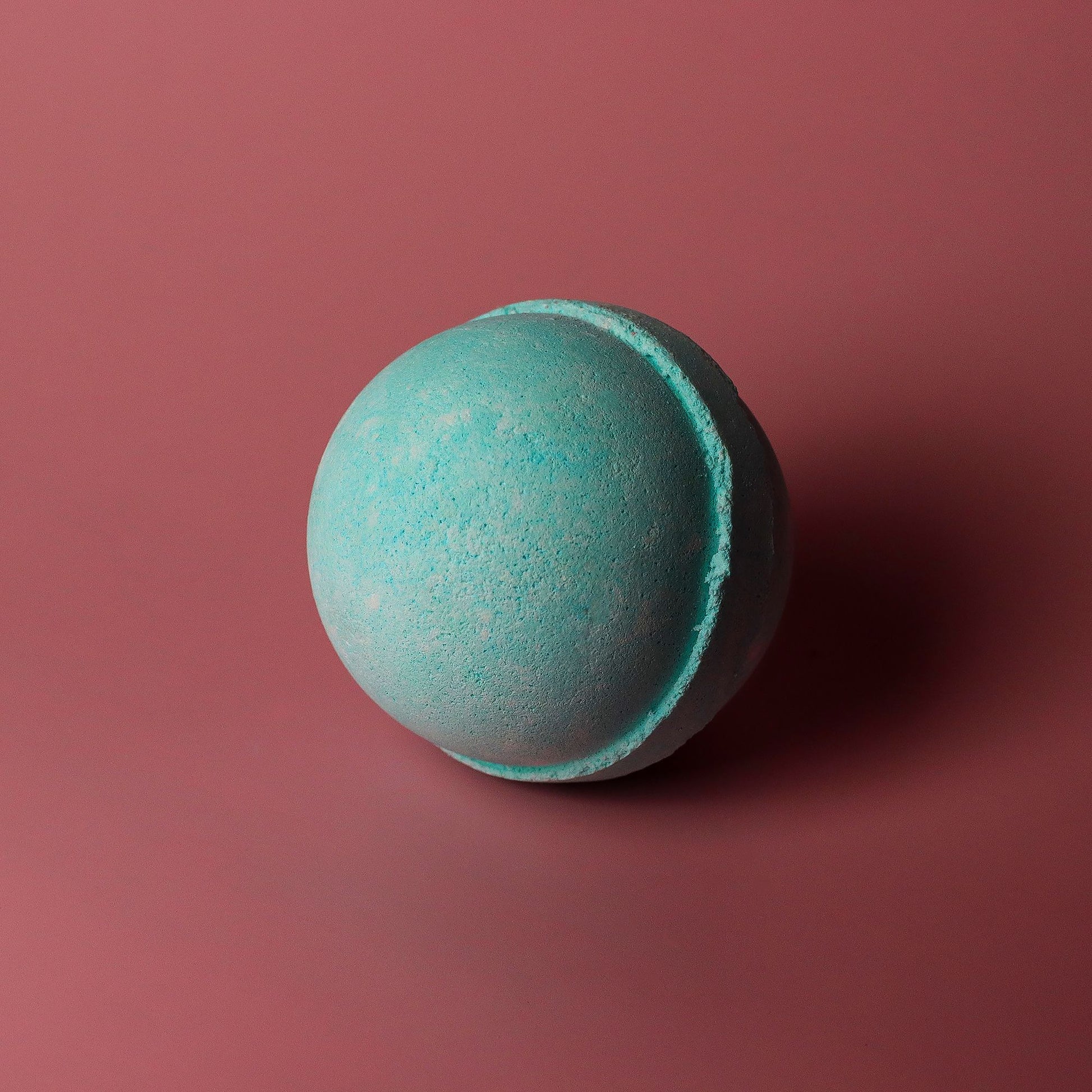 Set of 3 Five for Him Bath Bombs – detail view