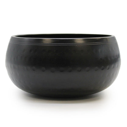 Medium Black Beaten Bowl - 15cm | Auro & Co