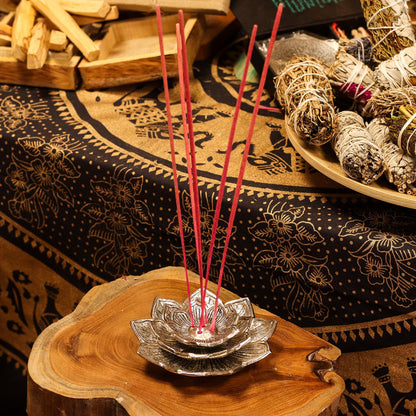 Tri-Flower Lotus Incense Holder, Aluminium, 10cm