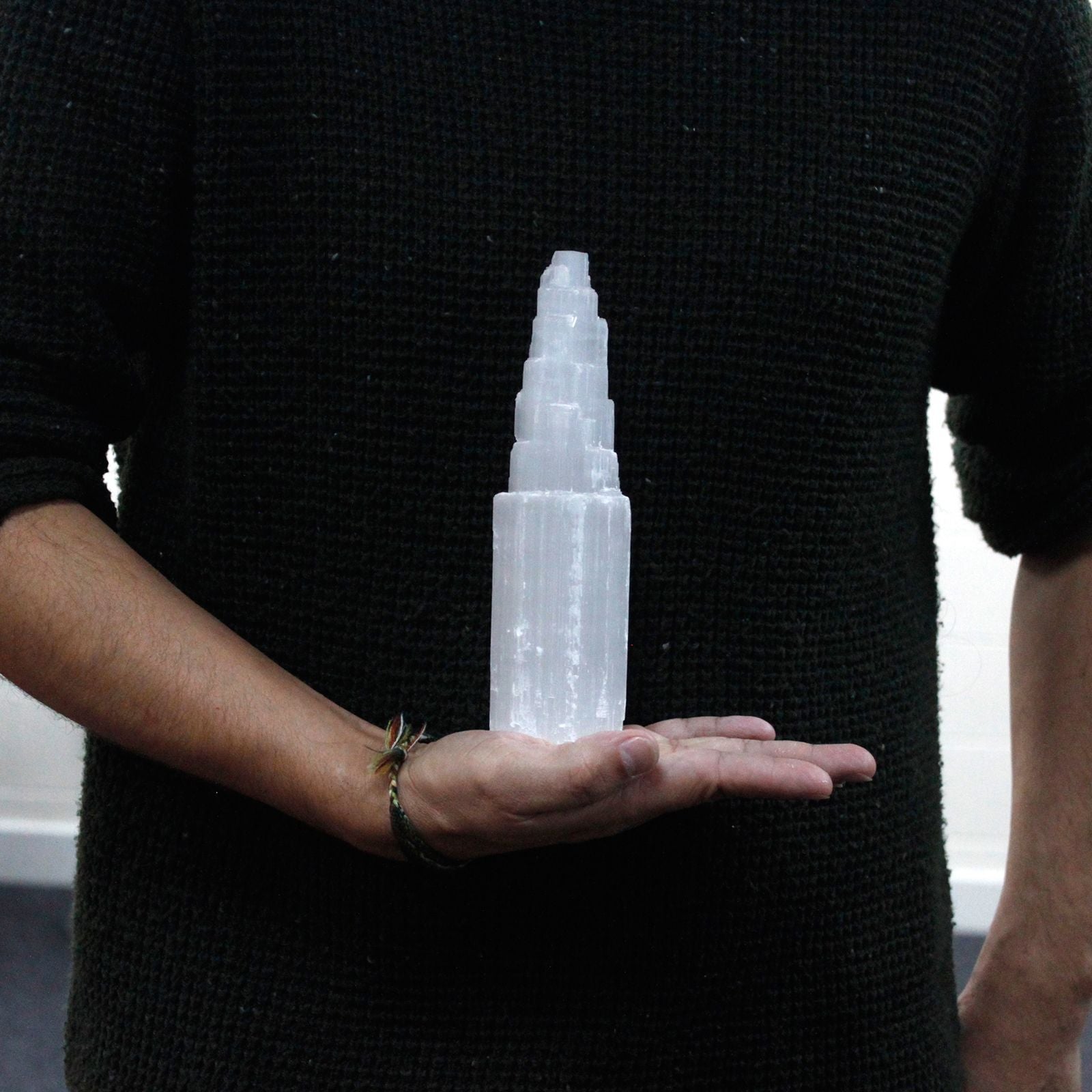 Natural Selenite Tower - 20 cm – packaging