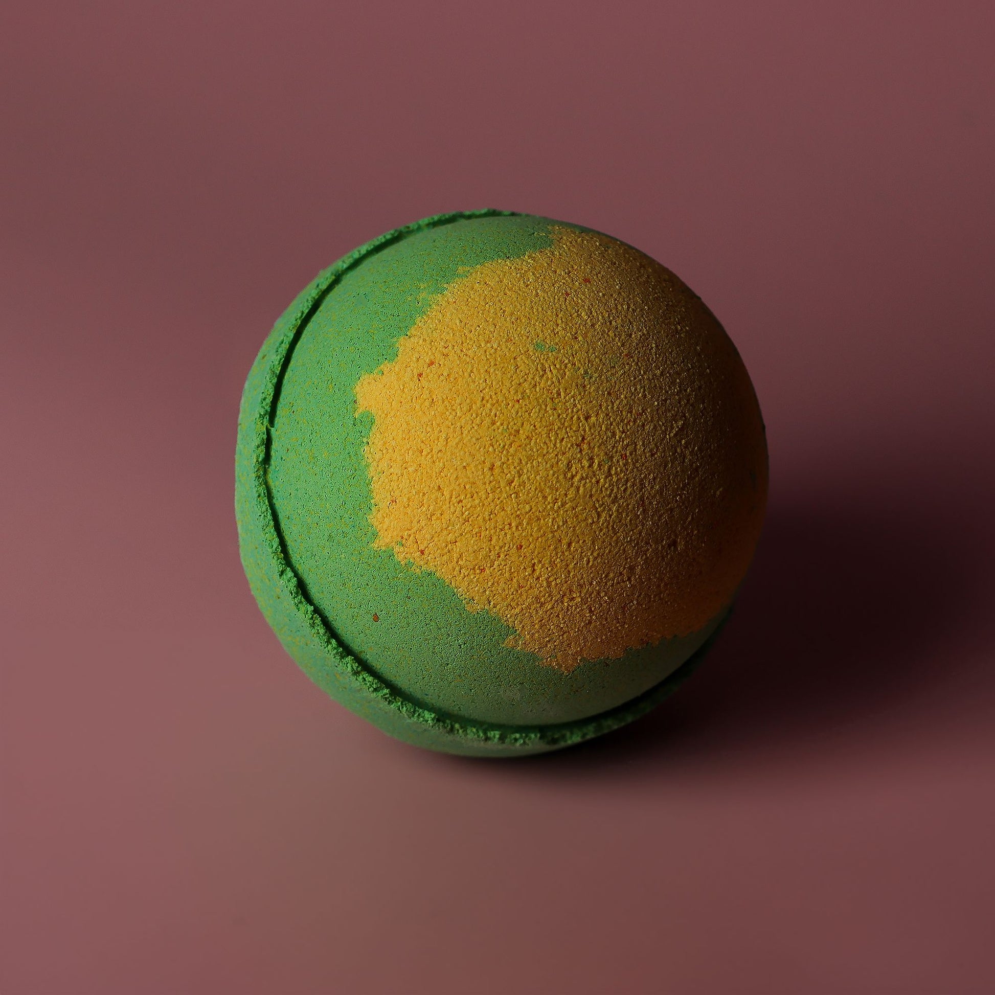 Set of 3 Apple Pie & Custard Bath Bombs – lifestyle shot