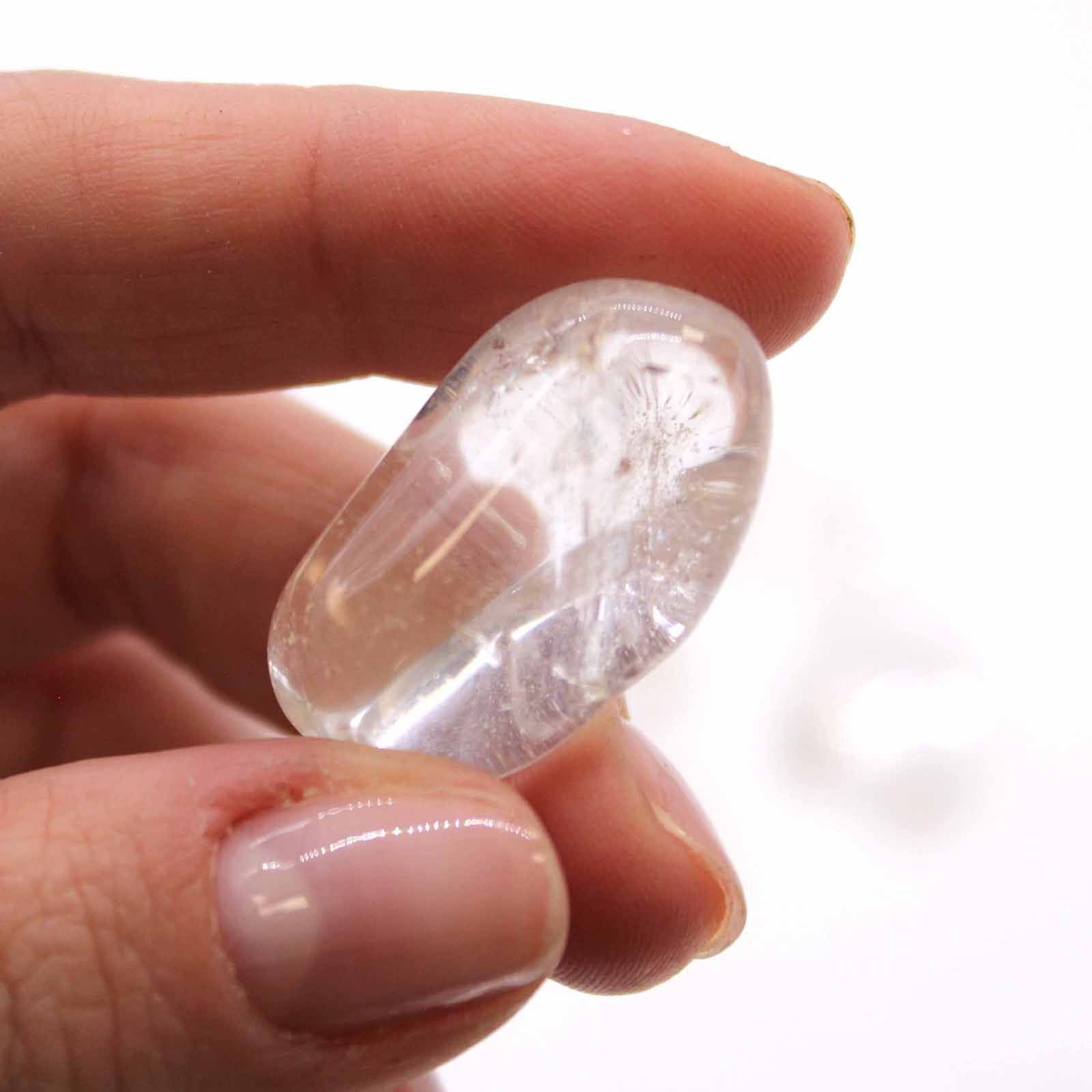 M Tumble Stones - Rock Crystal Grade A – detail view