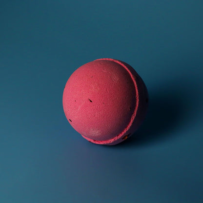 Set of 3 Rose & Petals Bath Bombs – detail view