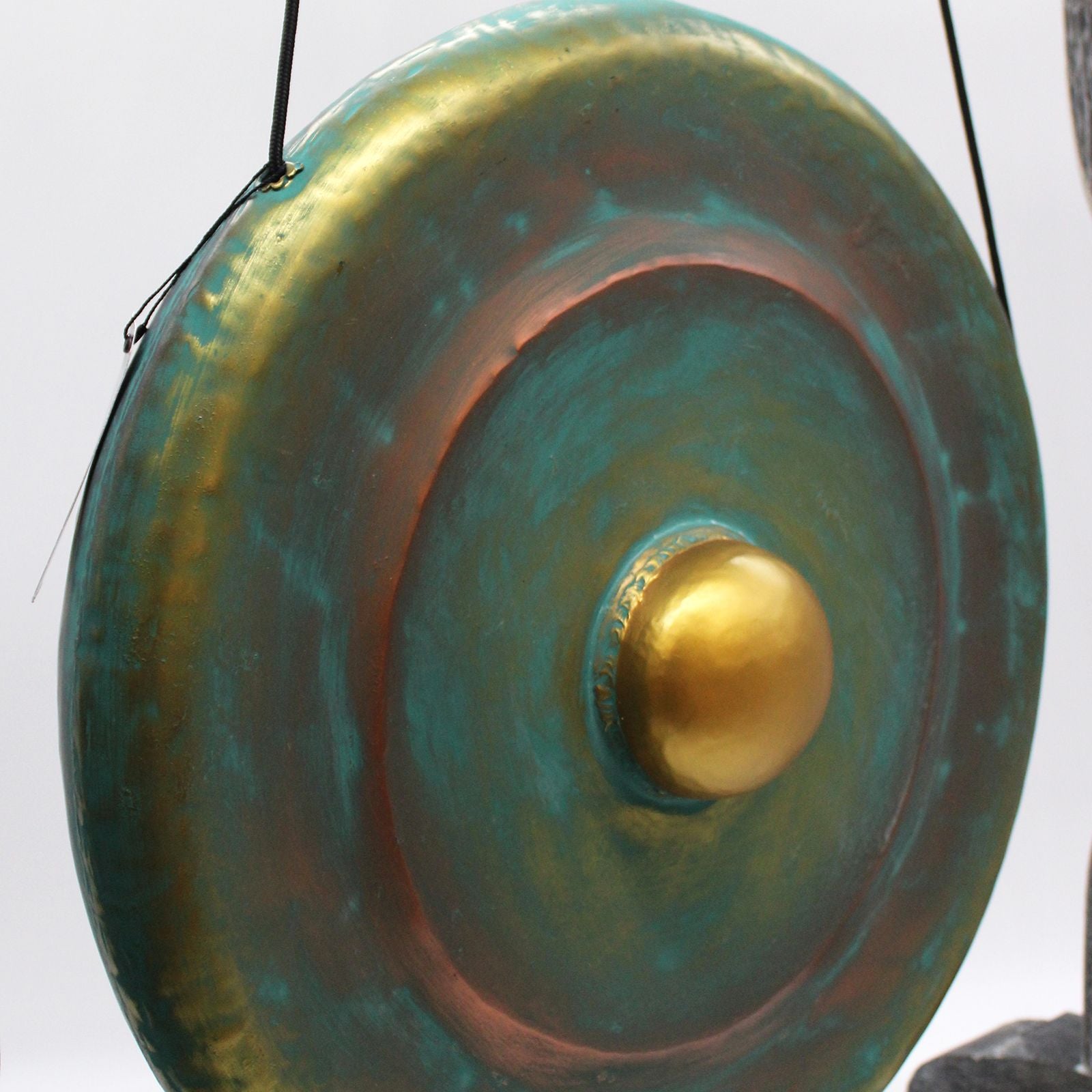 Medium Gong in Stand - 50cm - Greenwash – detail view