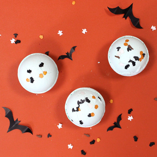 Coconut & Lime Halloween Bath Bomb