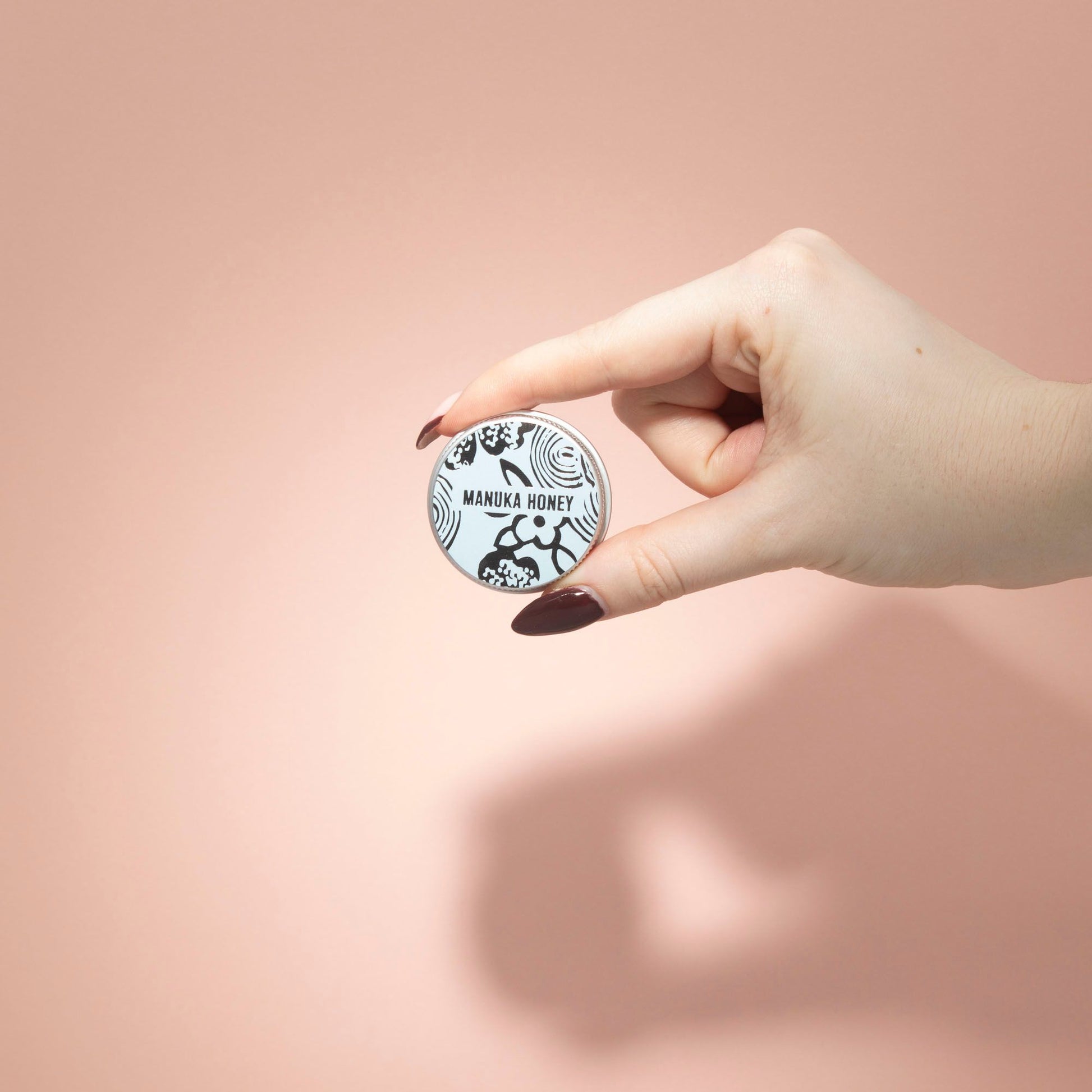 Agnes + Cat Lip Balm - Manuka Honey – packaging