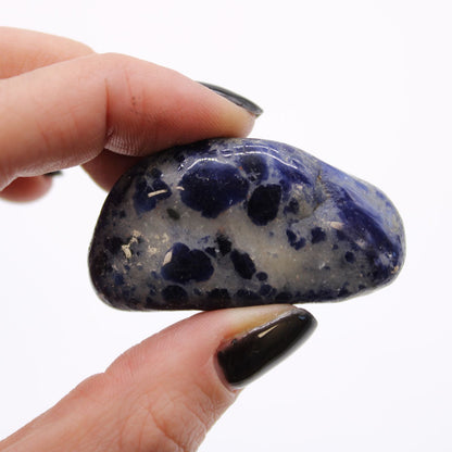 Medium African Tumble Stones - Sodalite - Pure Blue – detail view