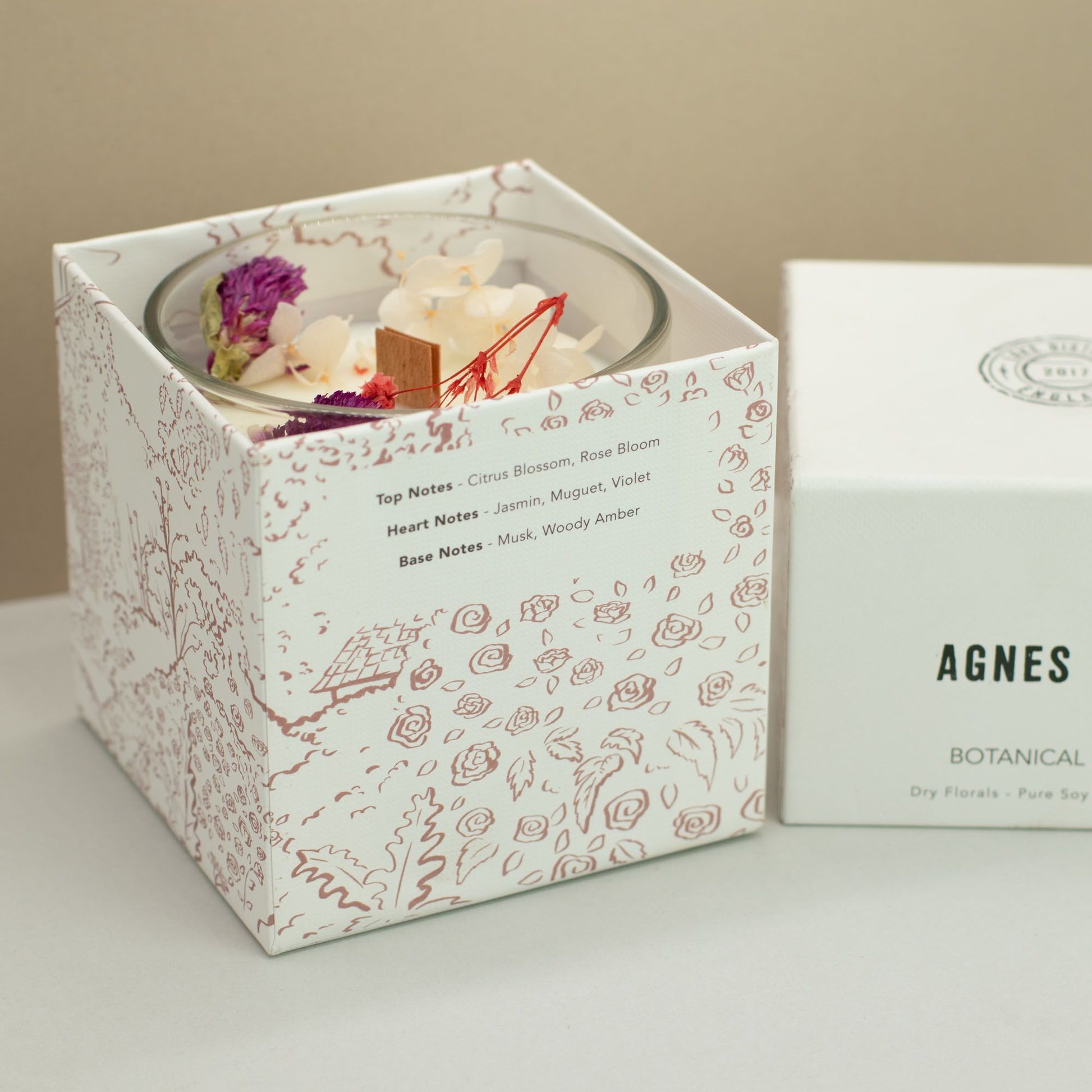 Agnes + Cat Botanical Soy Wax Candle - Roses of Sawrey – product image 5