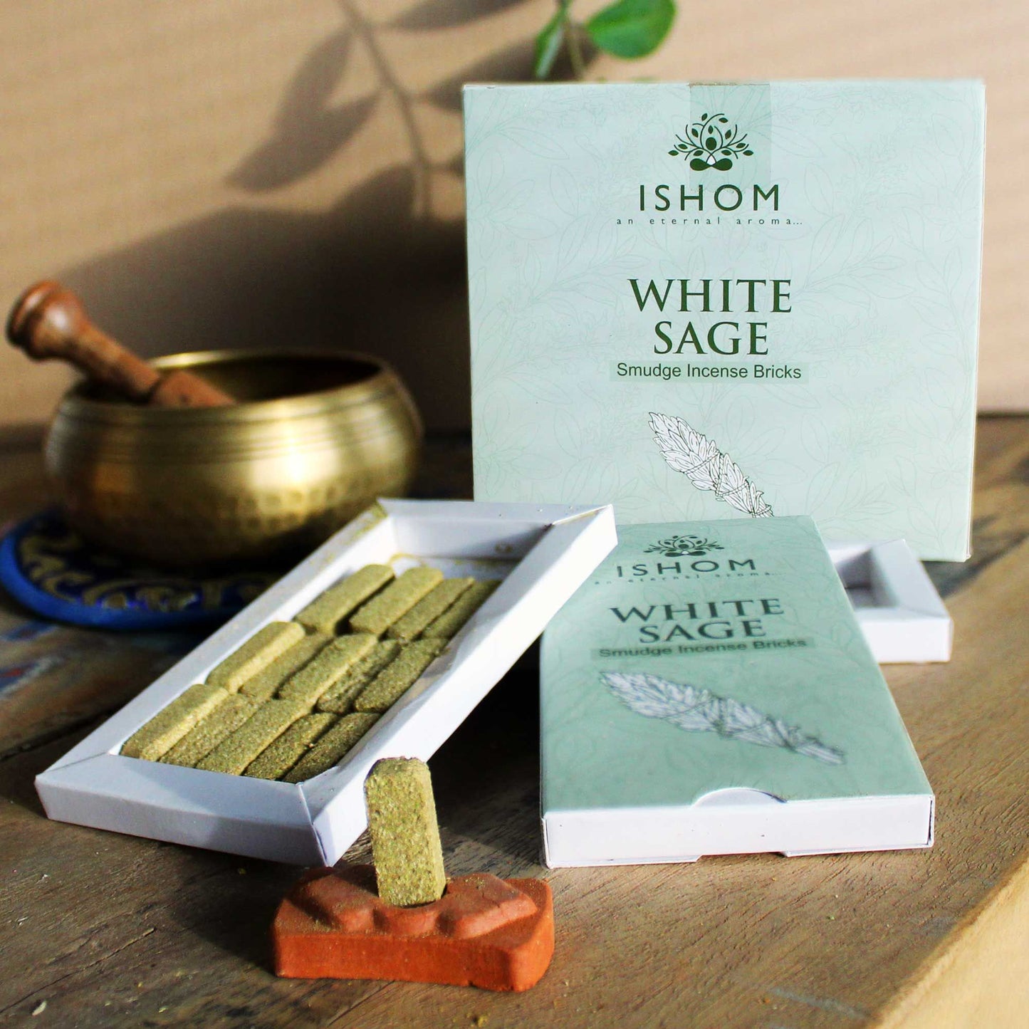Pack of 15 Natural Incense Smudge Bricks and Burner - White Sage – detail view