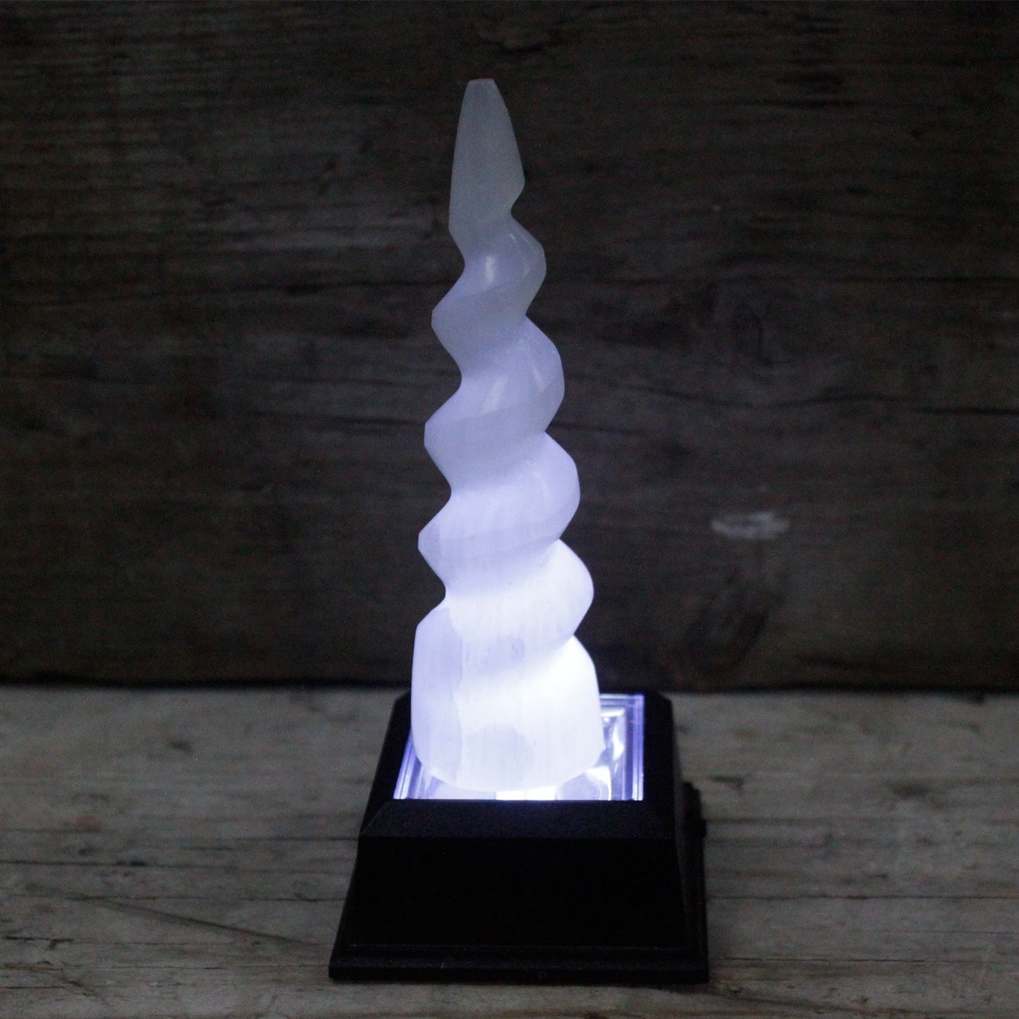 Selenite Spiral Unicorn Horn Tower - 15 cm – packaging