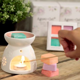 Ceramic Floral Wax Melt Burner with 4 Soy Wax Melts - Agnes + Cat